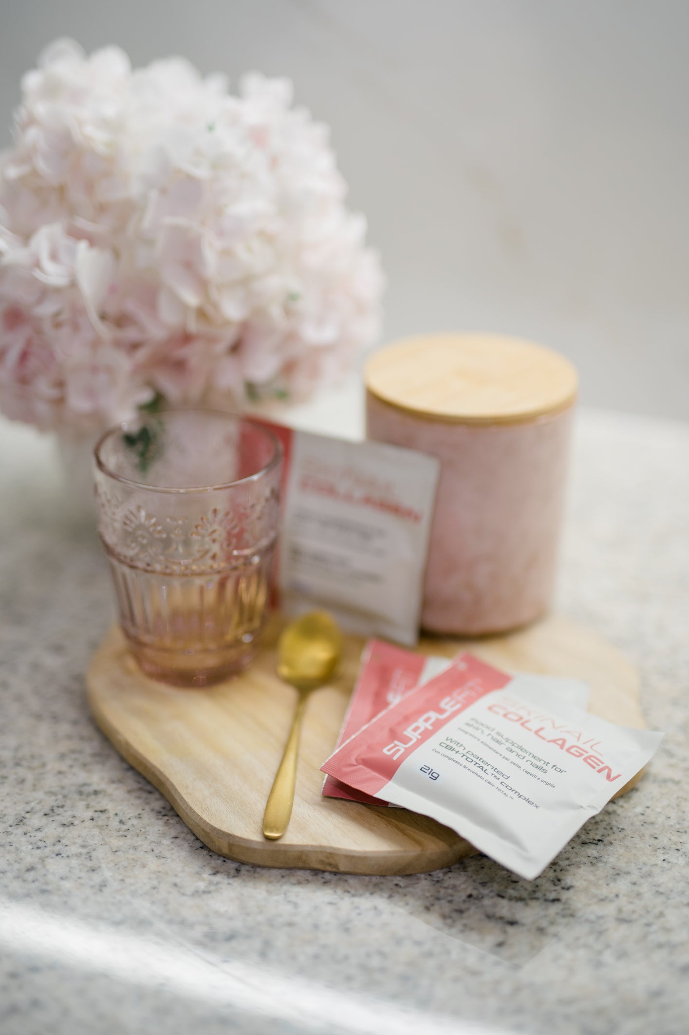 SKINAIL COLLAGEN – Nahrungsergänzungsmittel für Haut, Haare und Nägel